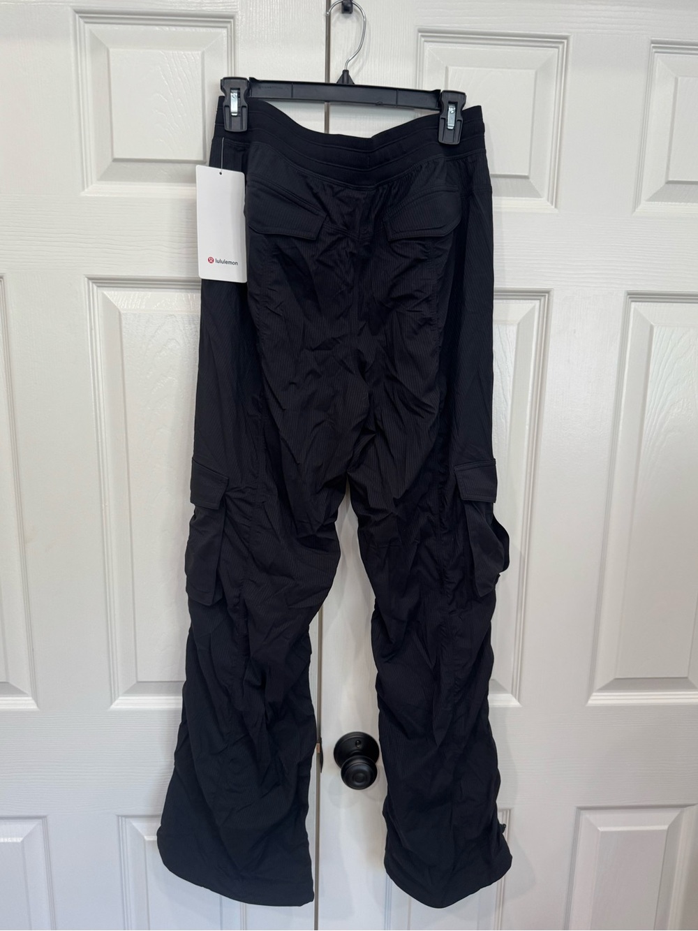 NWT Lululemon Dance Studio Relaxed-Fit Mid-Rise Cargo Pant Black - Picture 7 of 9